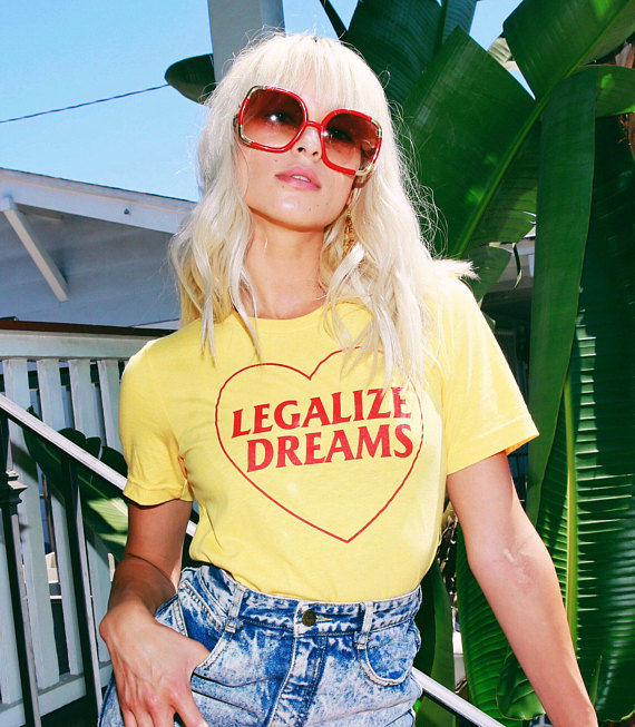 Skuggnas DREAMS T-Shirt Damen  – Soft Summer Yellow Clothing Bewertung und Preis